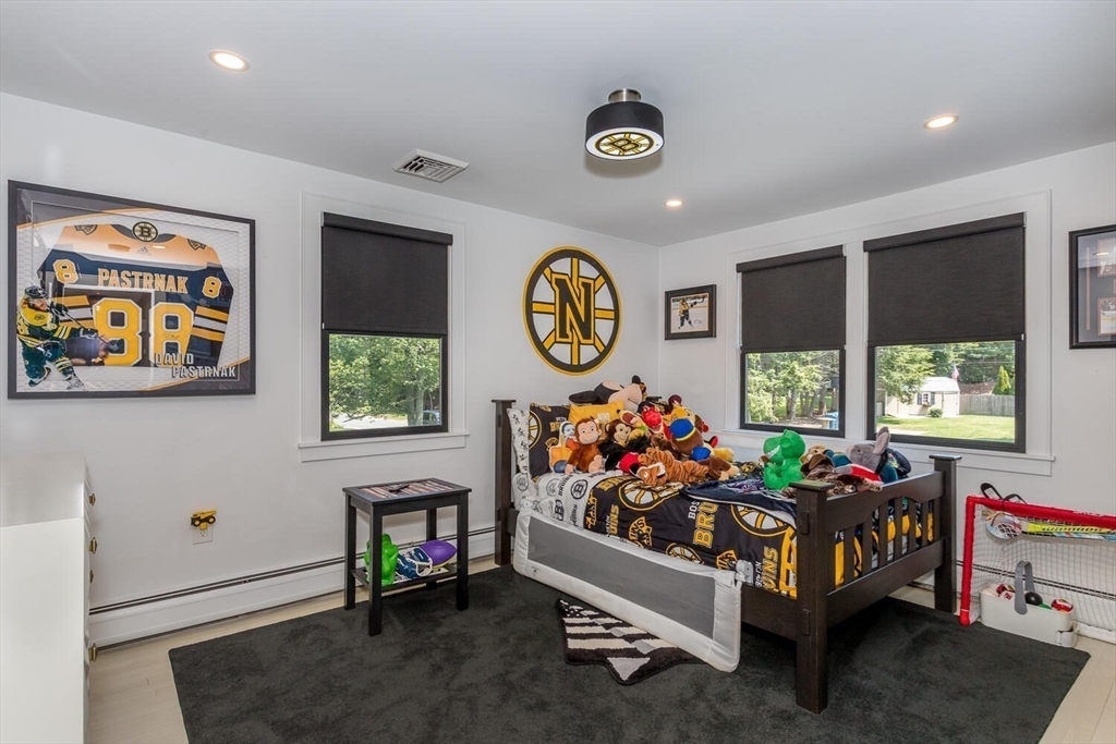 2 Overlook Rd
