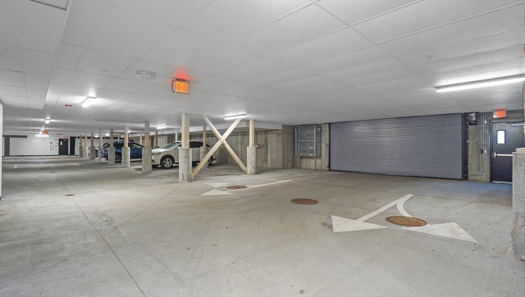 635 Old Post Rd # 204