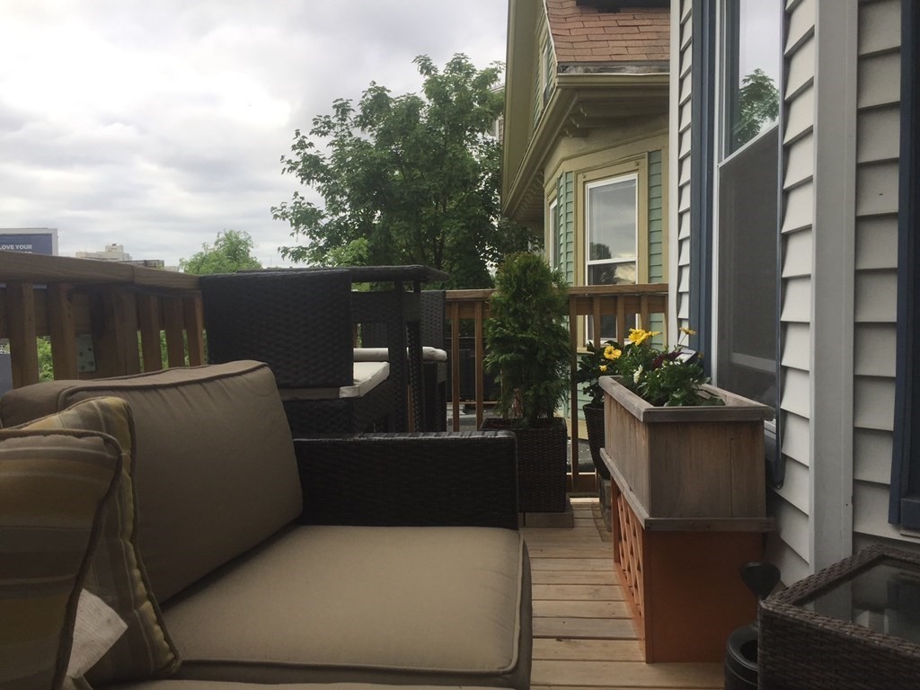 406 Centre St # 2