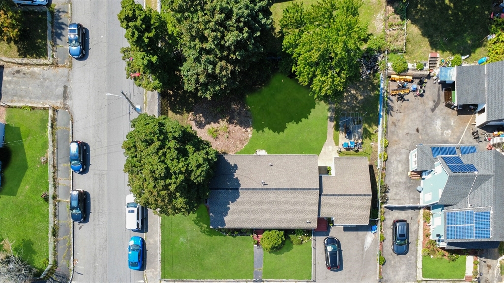 24 Woodland St