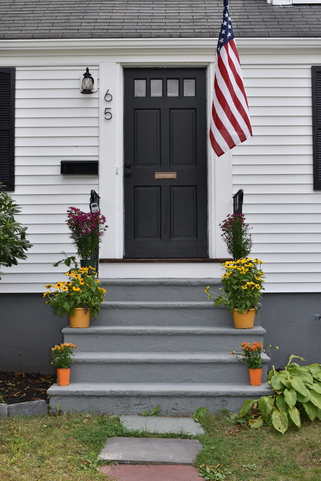 65 Thomas Rd