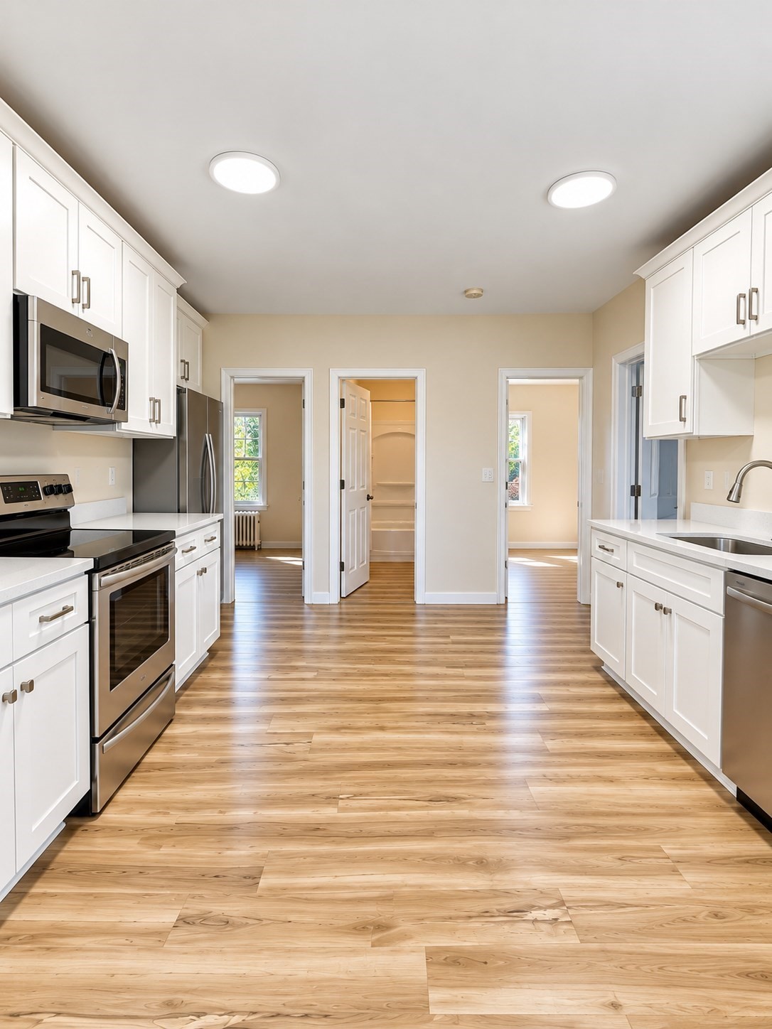 22 Colonial Rd # 2