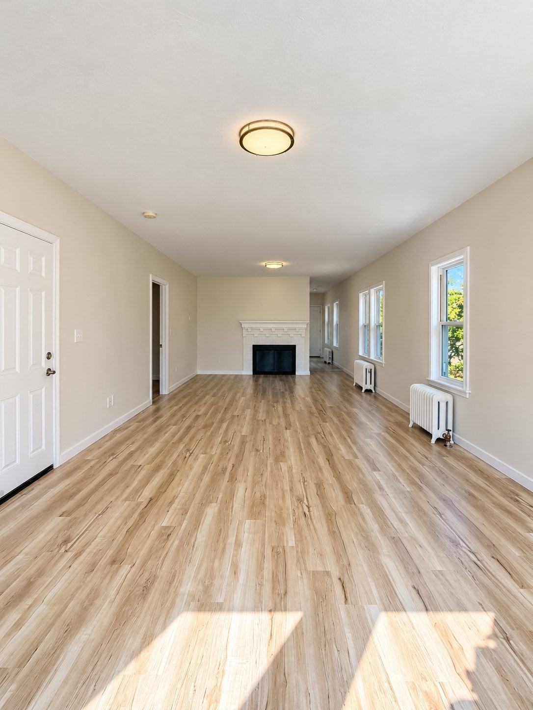 22 Colonial Rd # 2