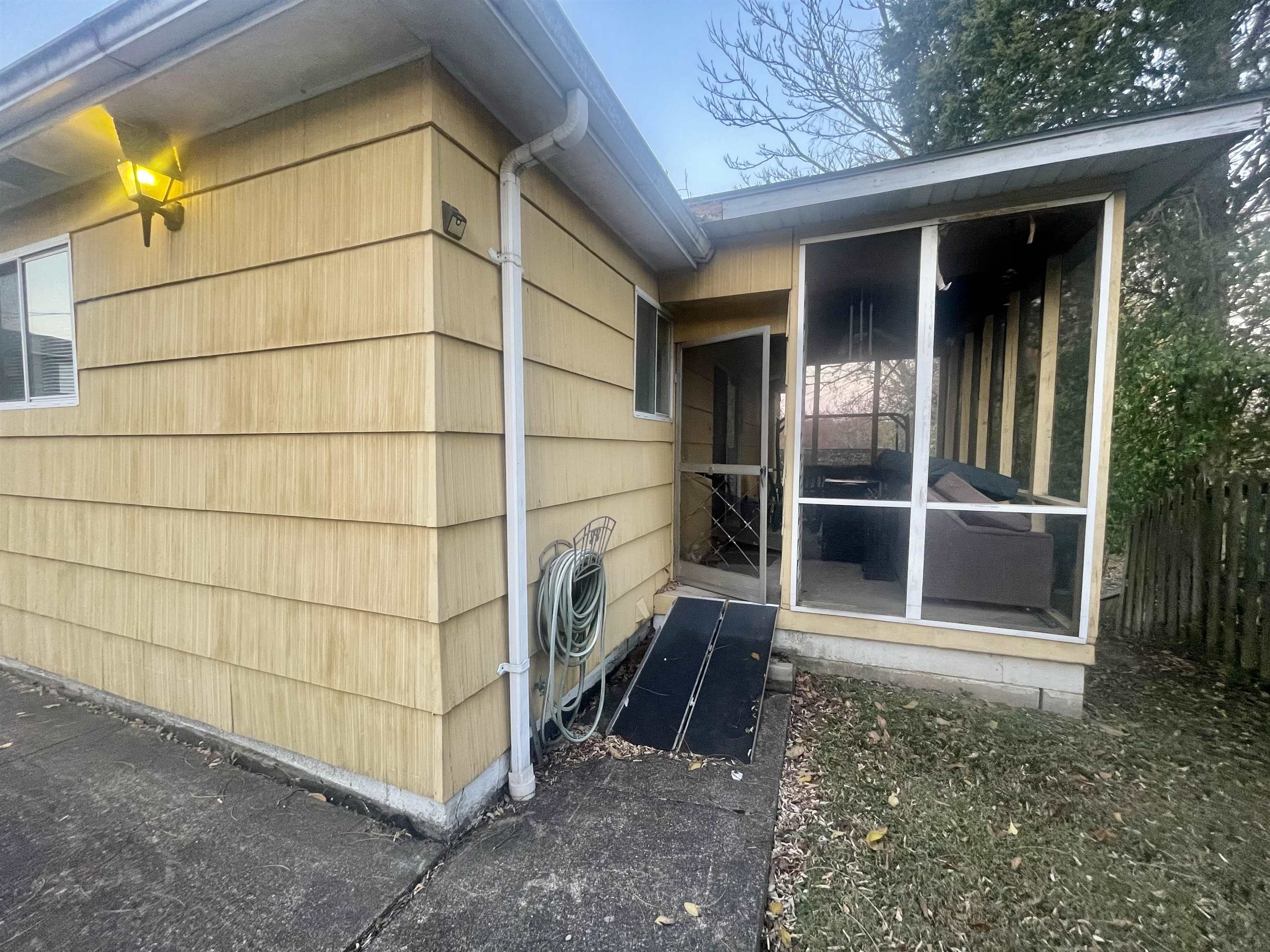 2955 Shepard Drive
