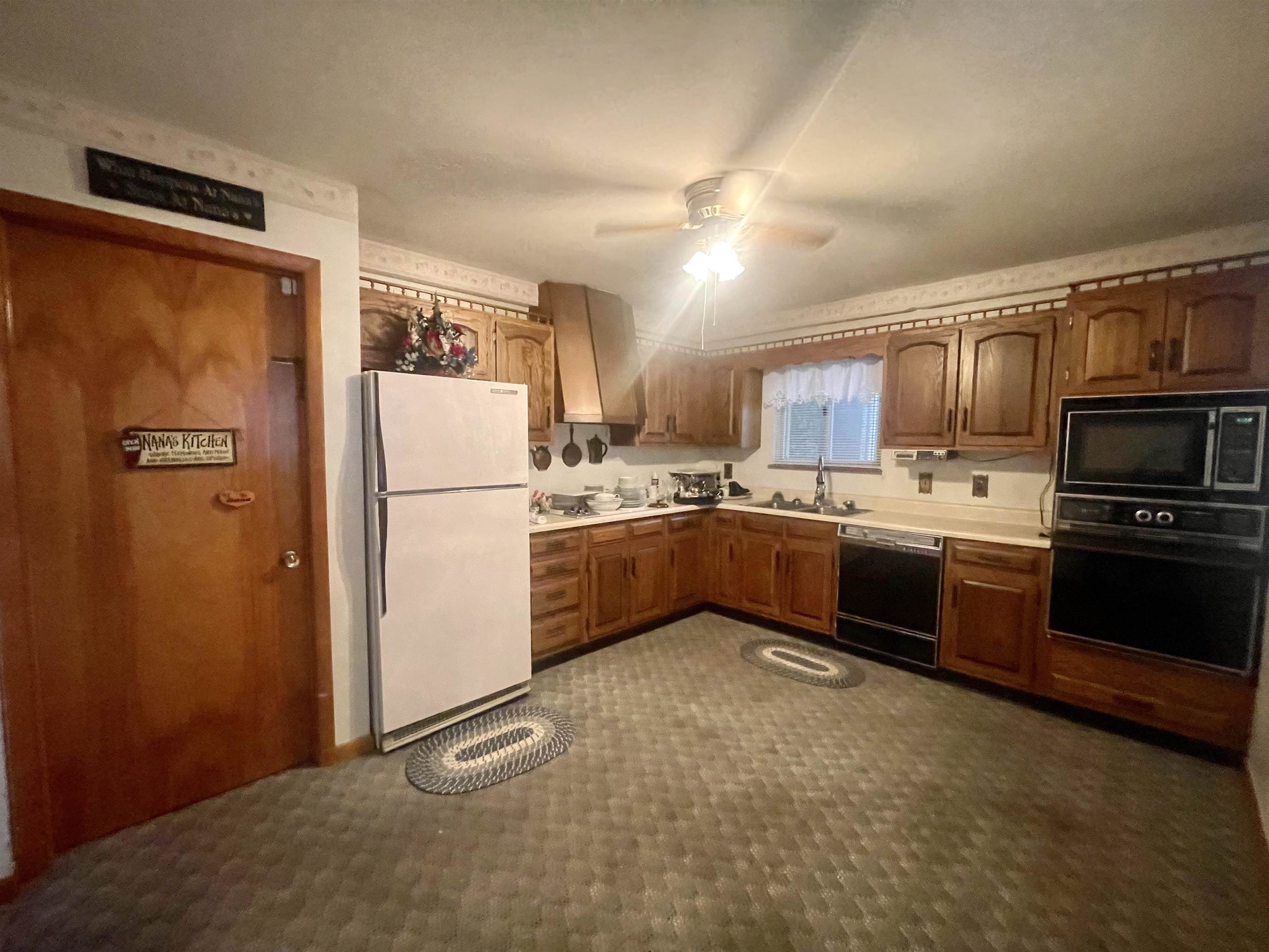 2955 Shepard Drive