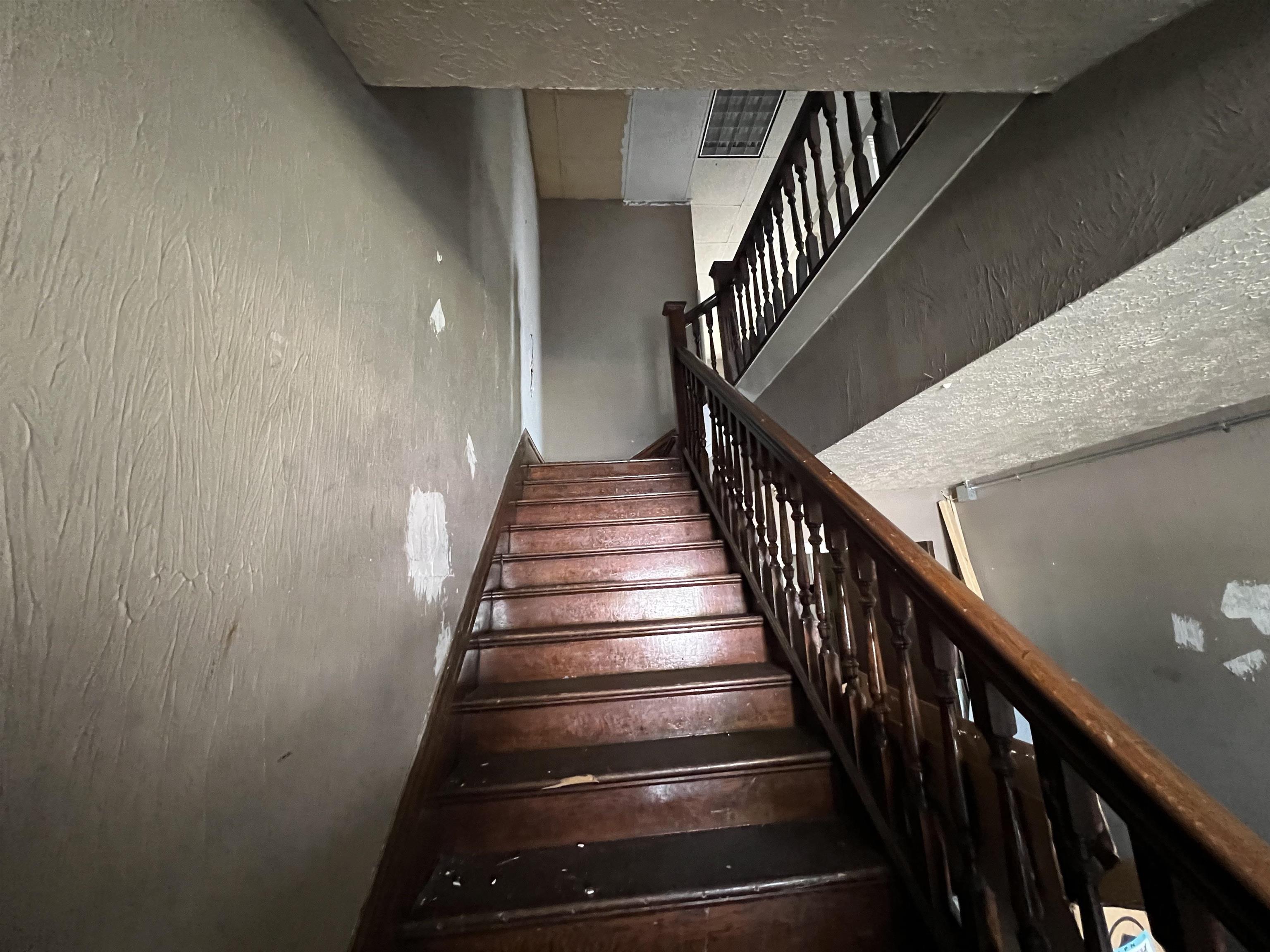824- 828-830R-834 20th Street