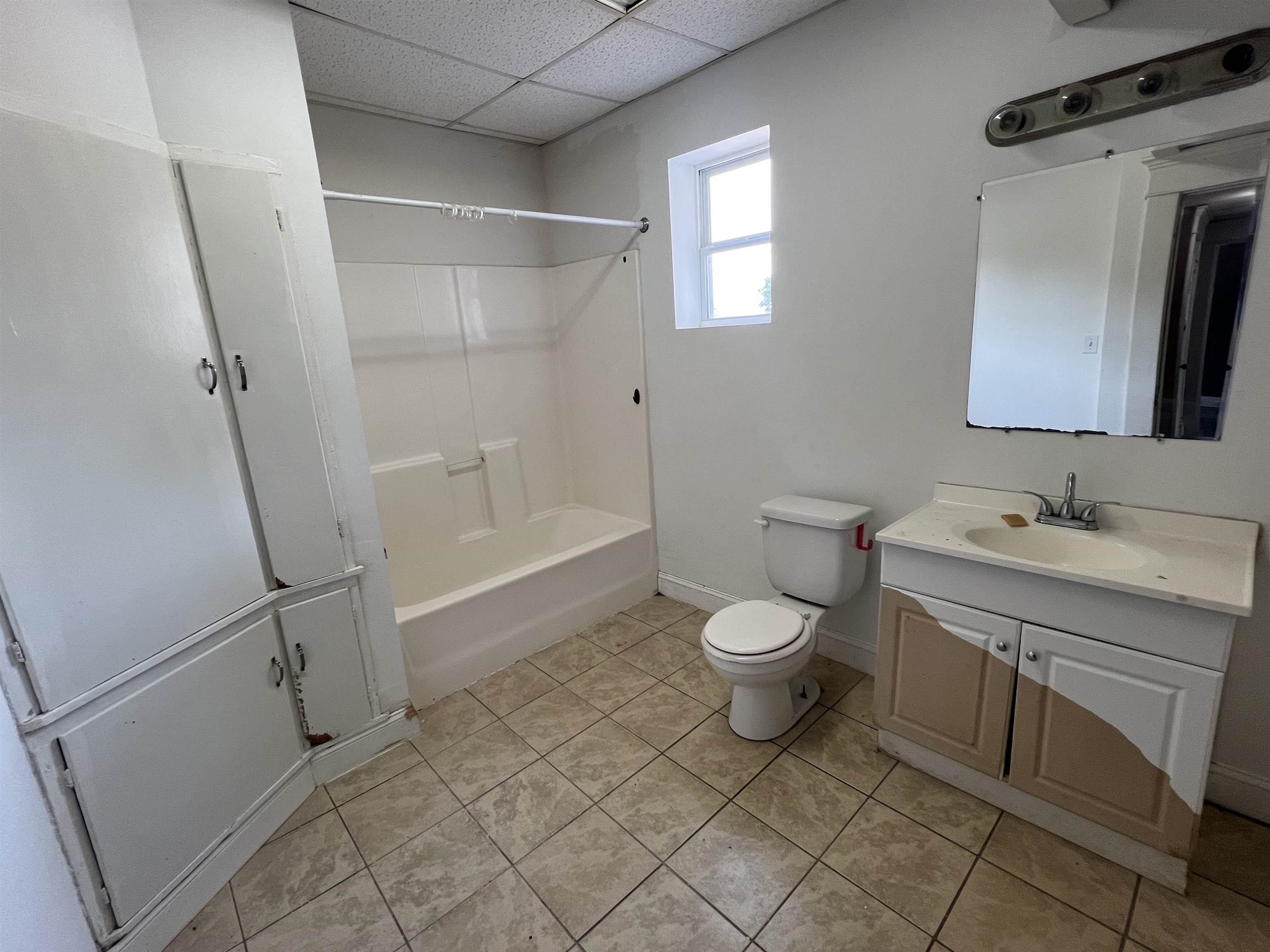 824- 828-830R-834 20th Street