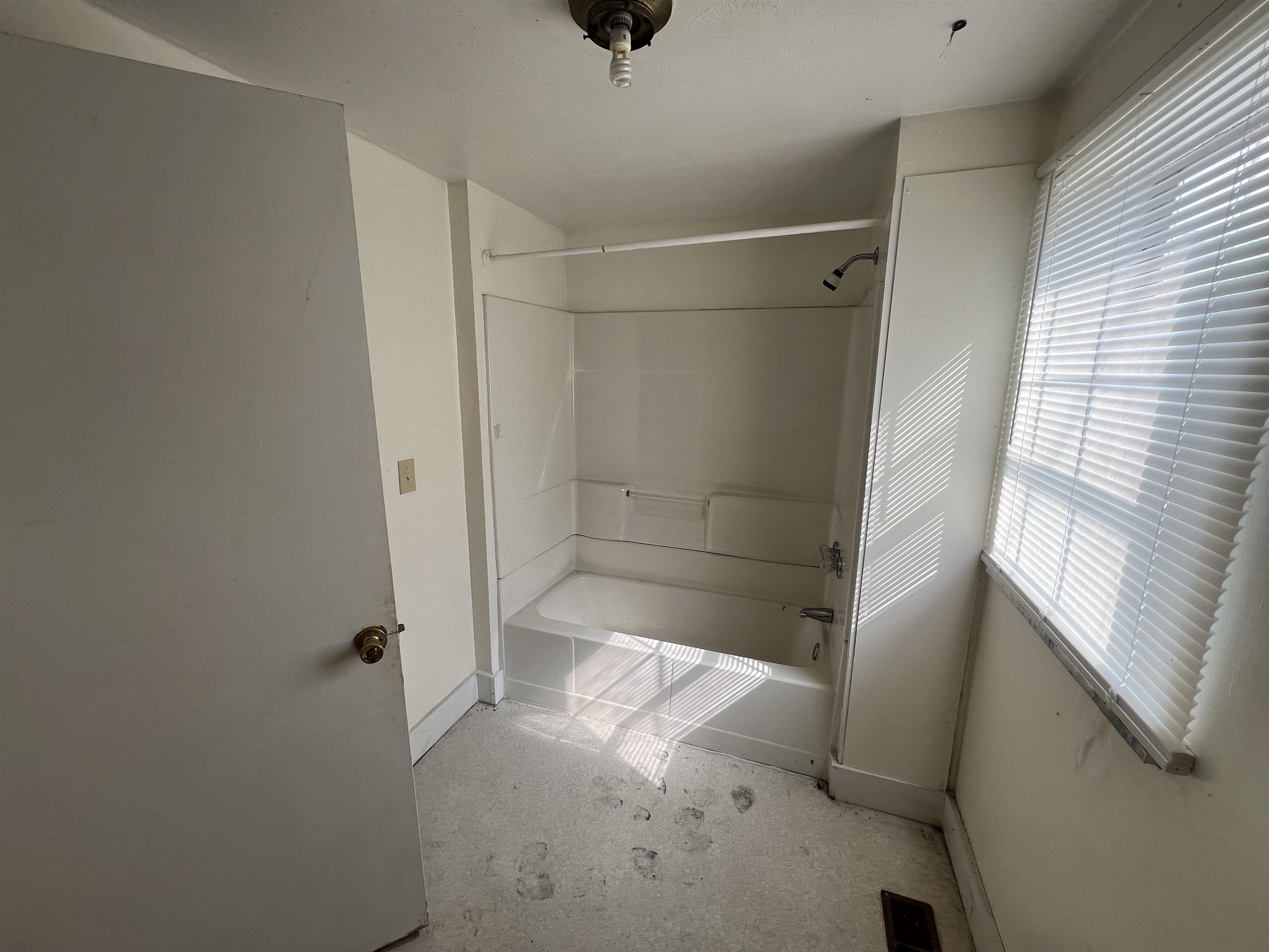 824- 828-830R-834 20th Street