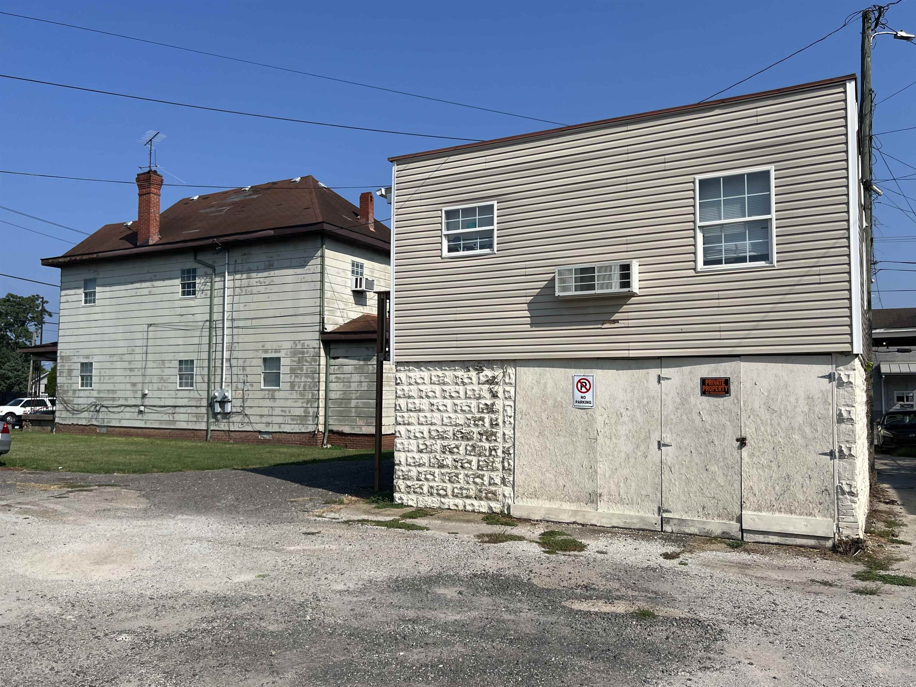 824- 828-830R-834 20th Street