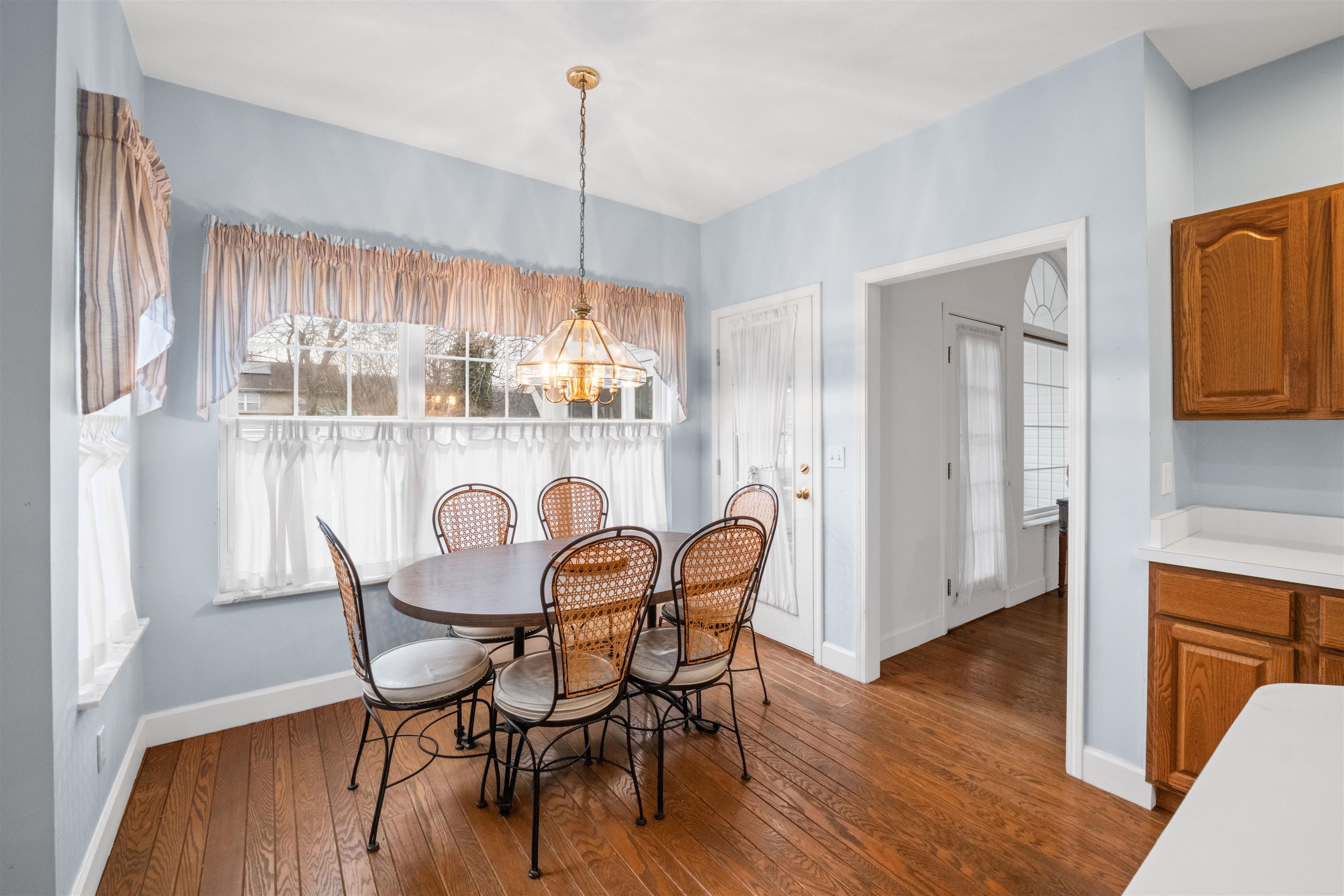 9 MEADOW RIDGE Road