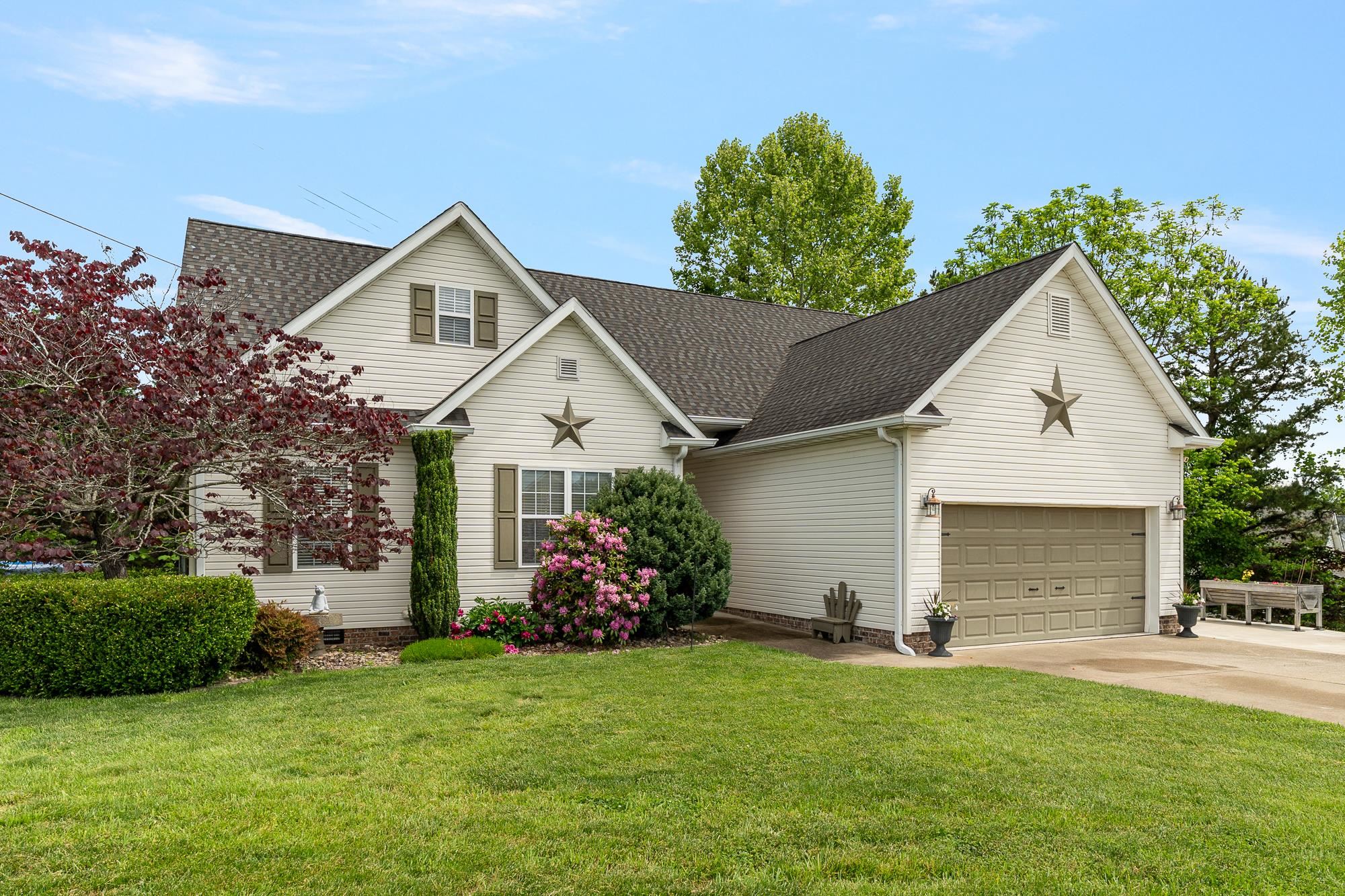 27 Cardinal Drive