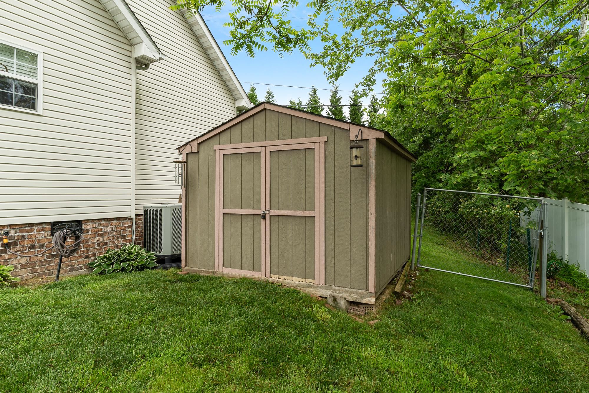 27 Cardinal Drive
