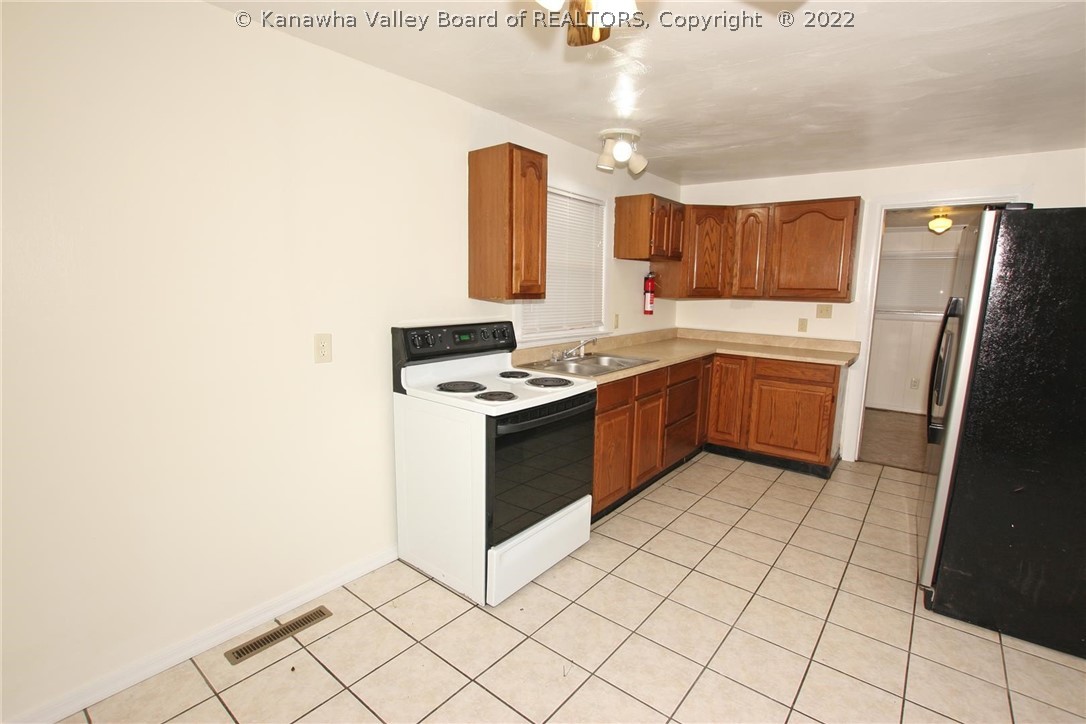 915 9th Street