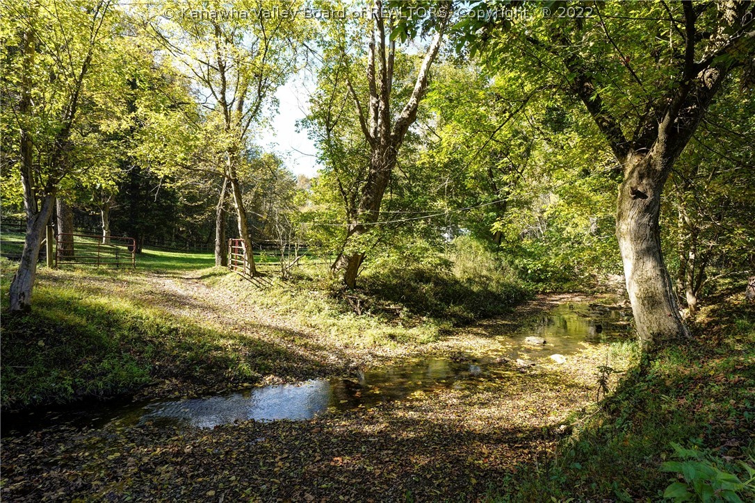 7095 Smith Creek Road
