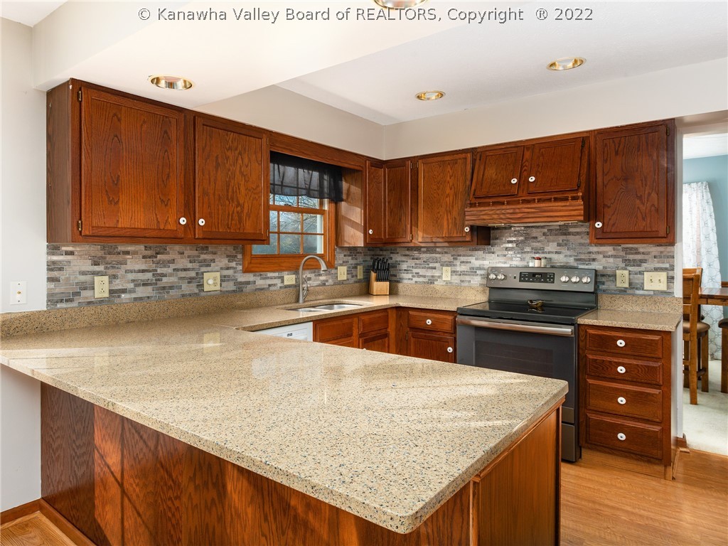 5338 Edgebrook Drive