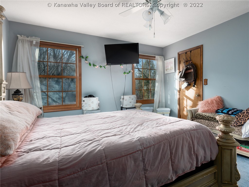 5338 Edgebrook Drive