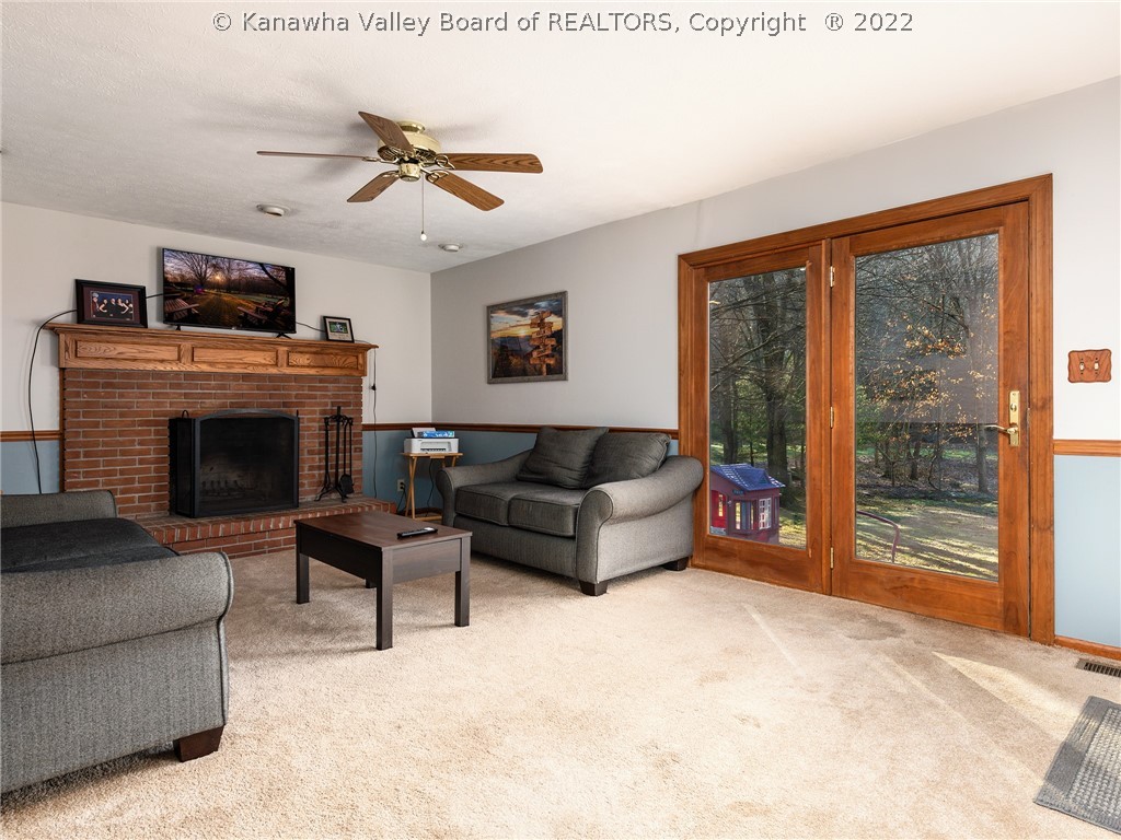 5338 Edgebrook Drive