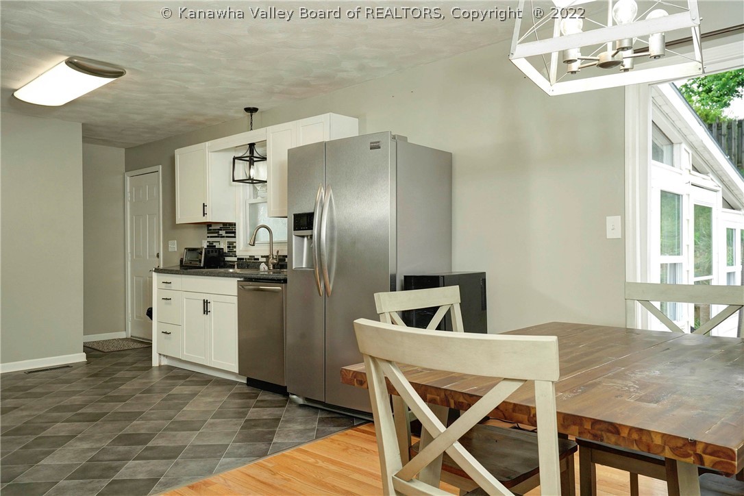 820 Greenbrier Street