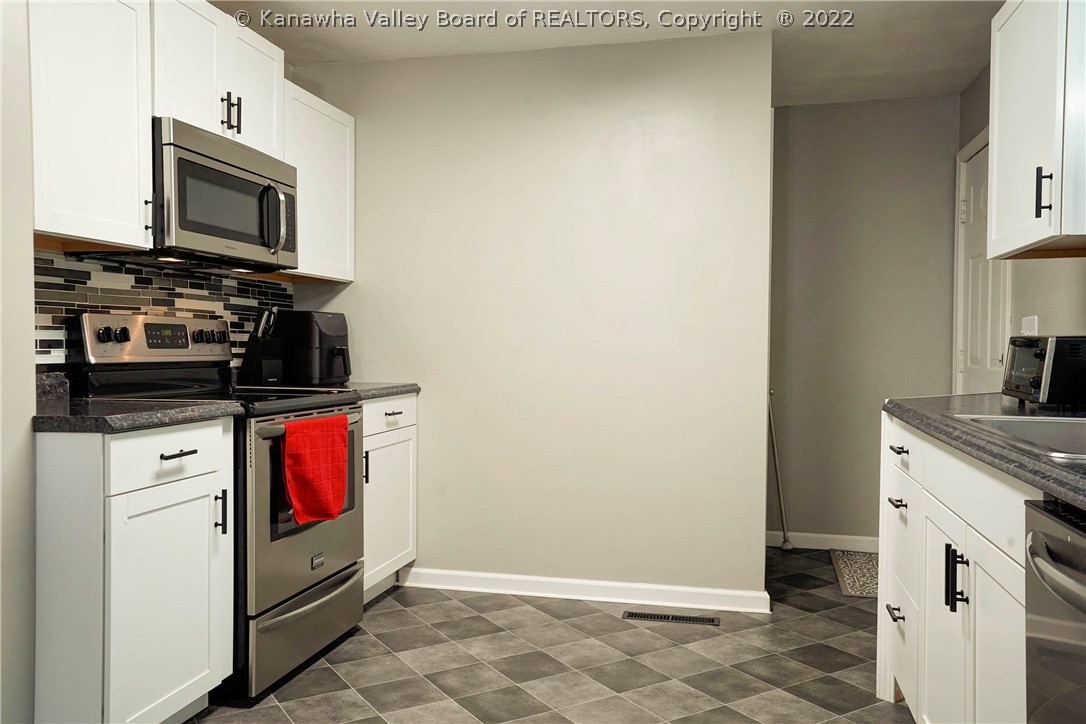 820 Greenbrier Street