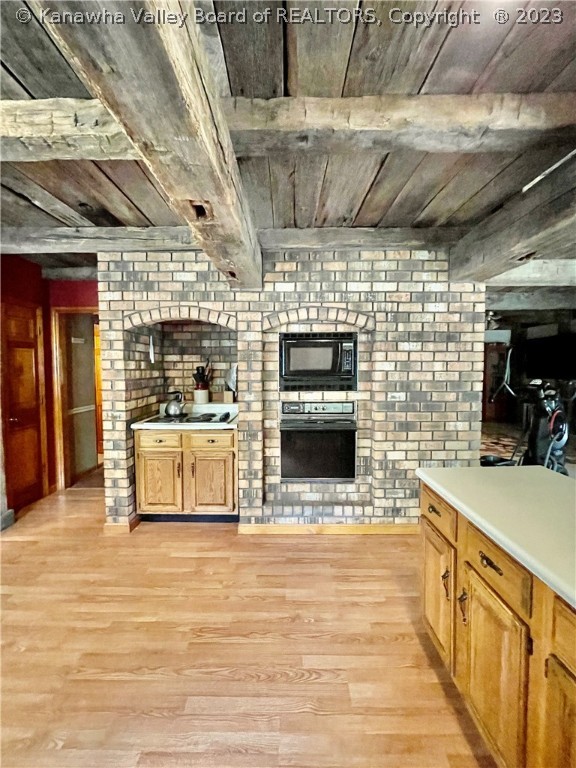 5011 Black Oak Drive