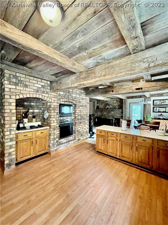 5011 Black Oak Drive