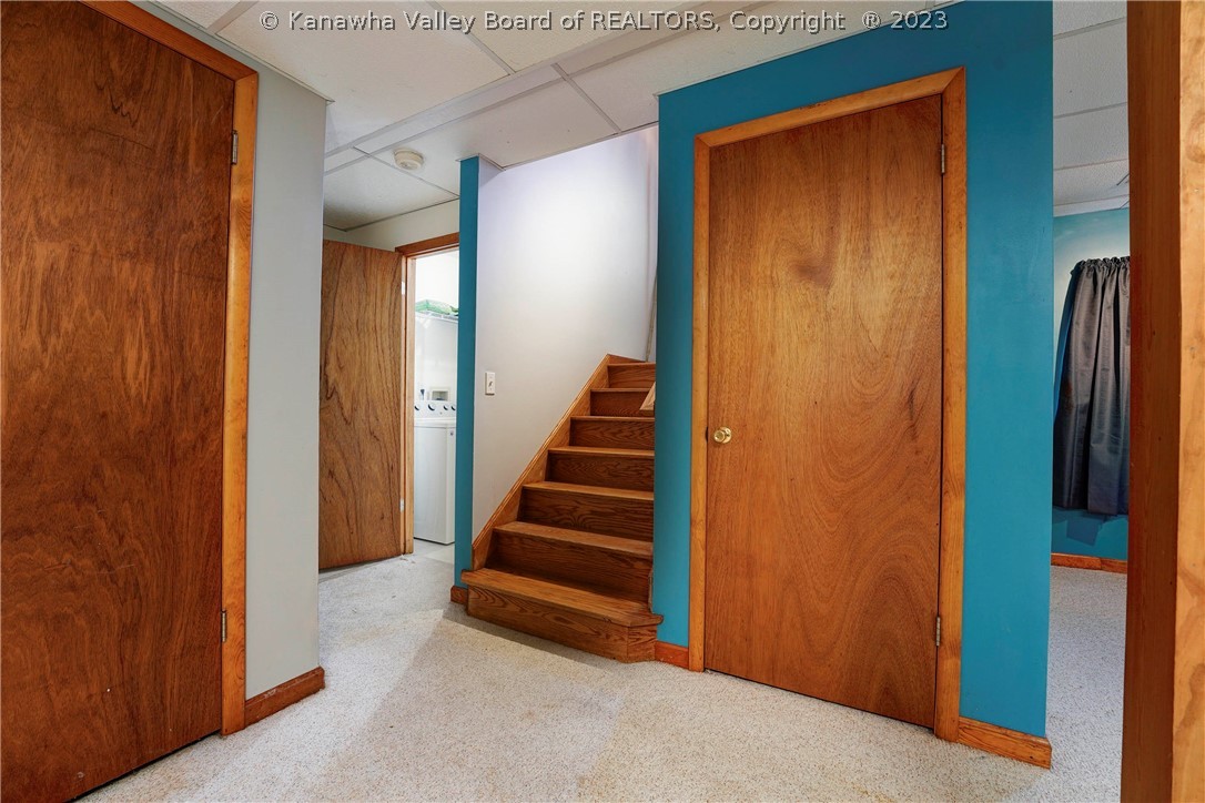 121 Phyllis Drive