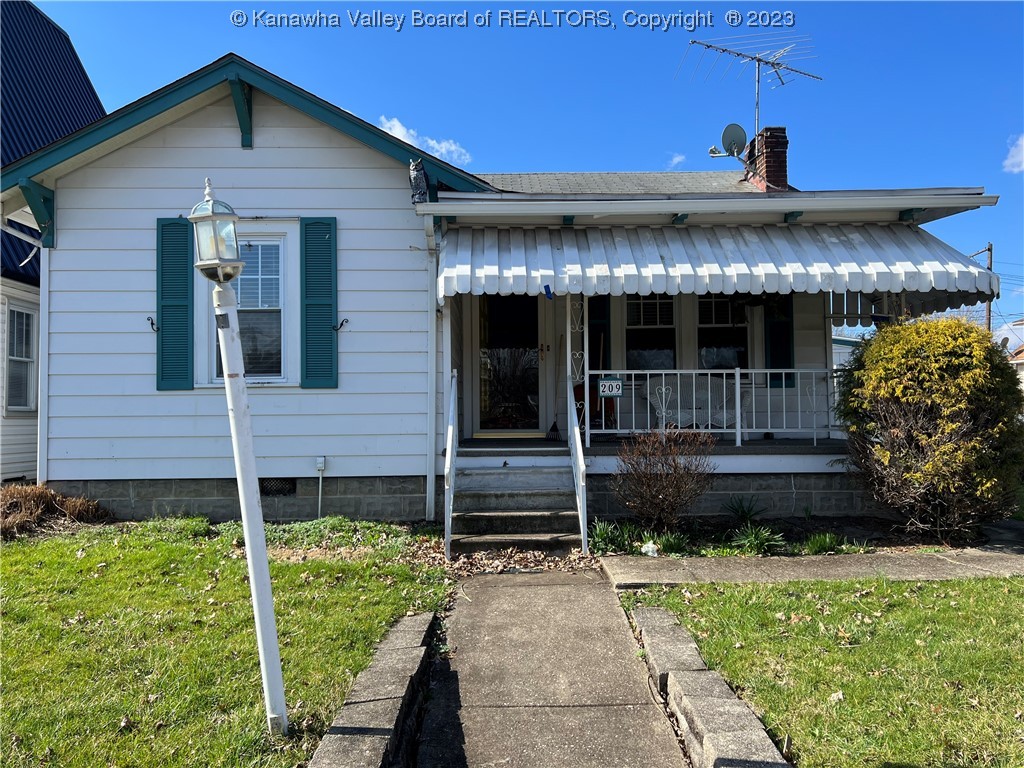 209 D Street
