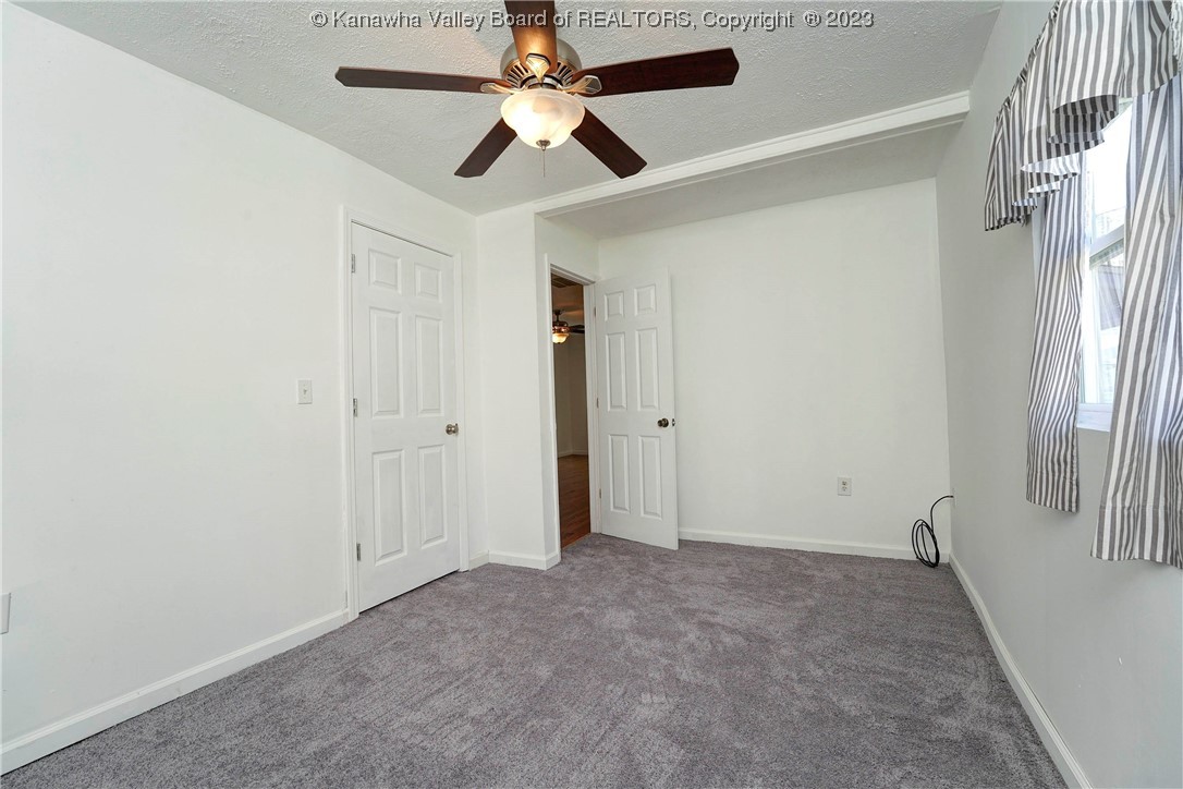 2005 B Roxalana Road