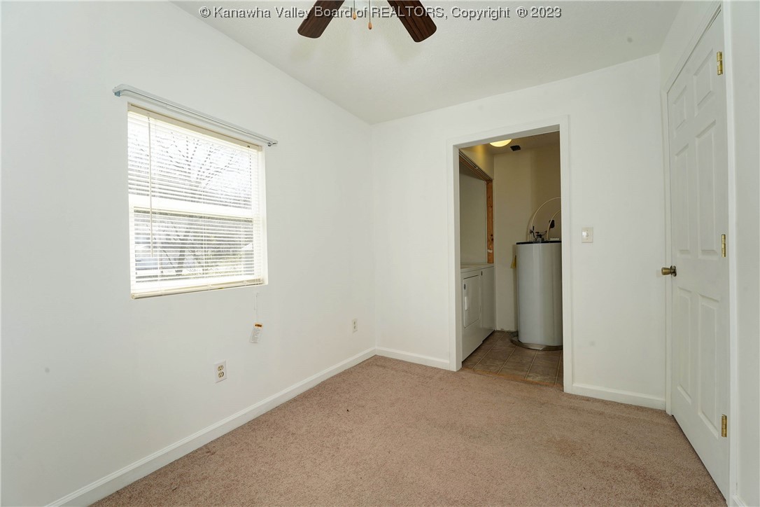 2005 B Roxalana Road