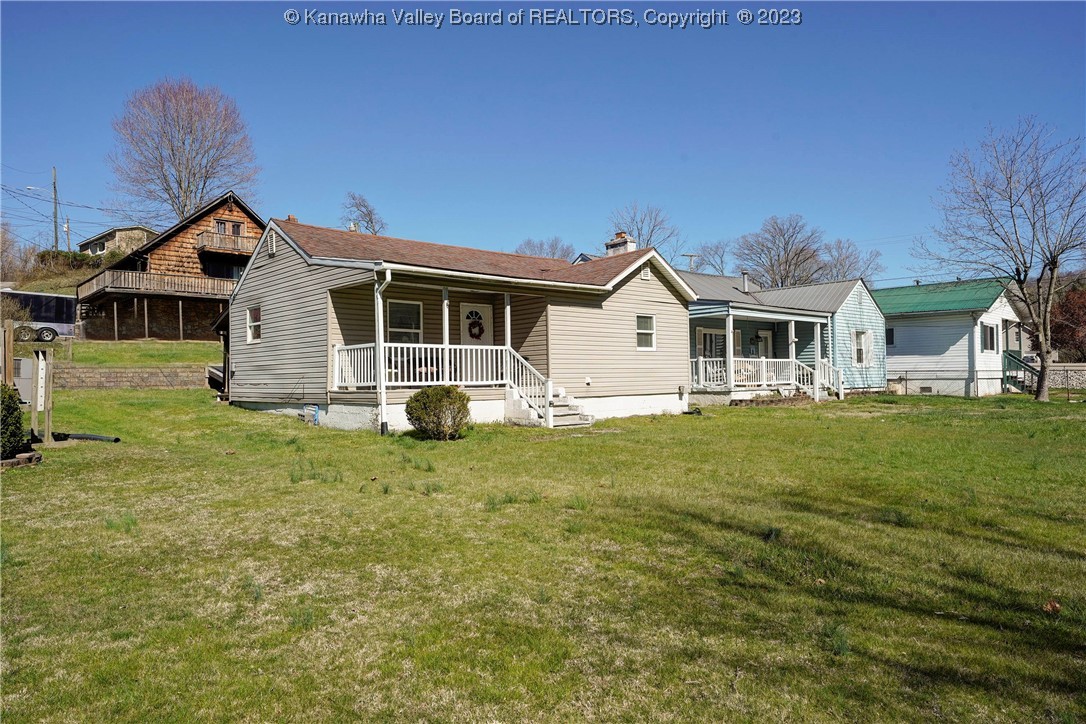 2005 B Roxalana Road