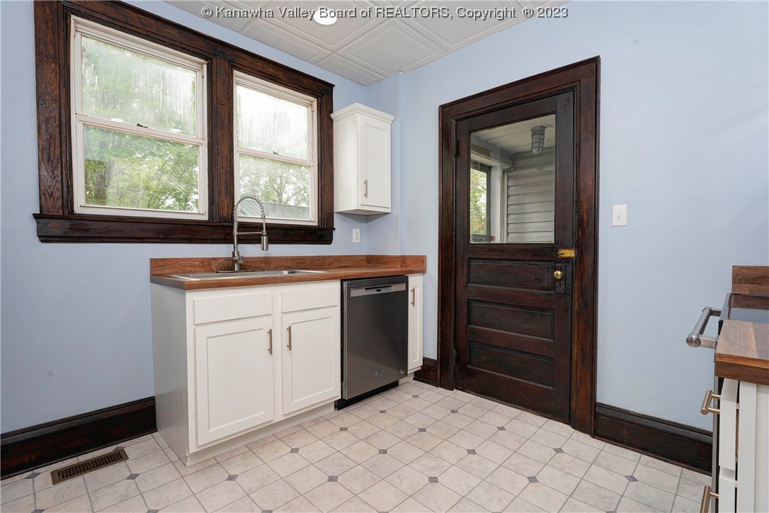 209 Allen Drive