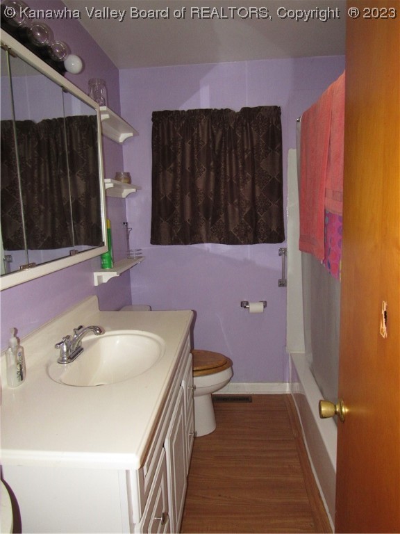 704 Bona Vista Place