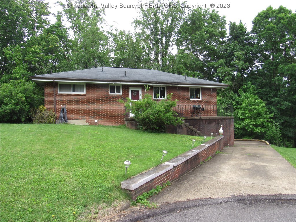 704 Bona Vista Place