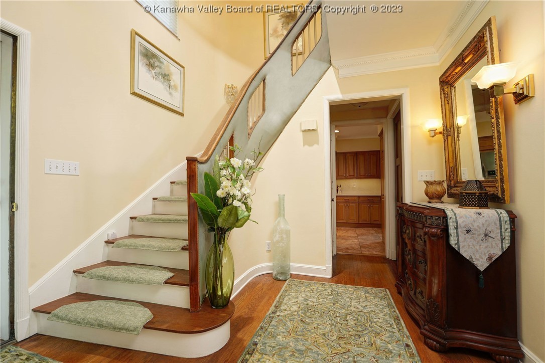 315 Mount View Drive