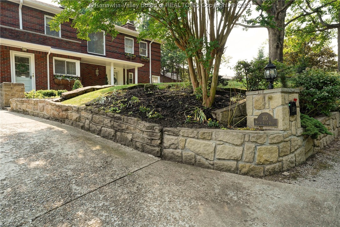 315 Mount View Drive