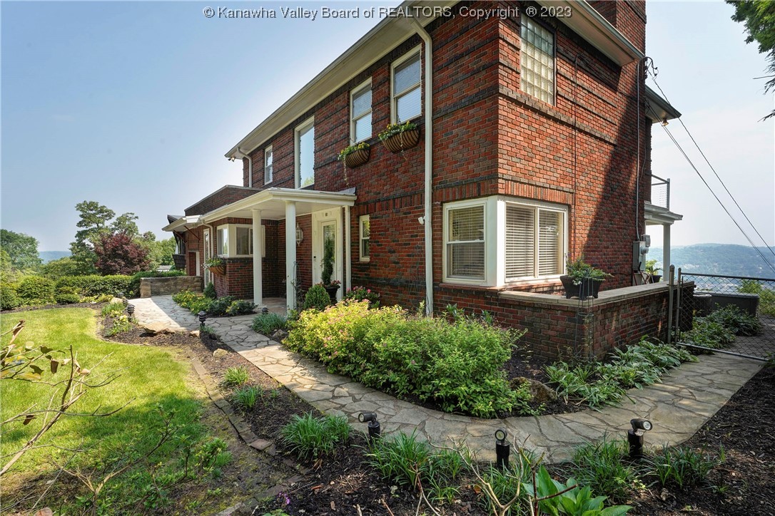 315 Mount View Drive