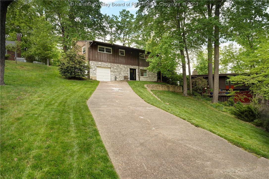 503 Woodcliff Drive