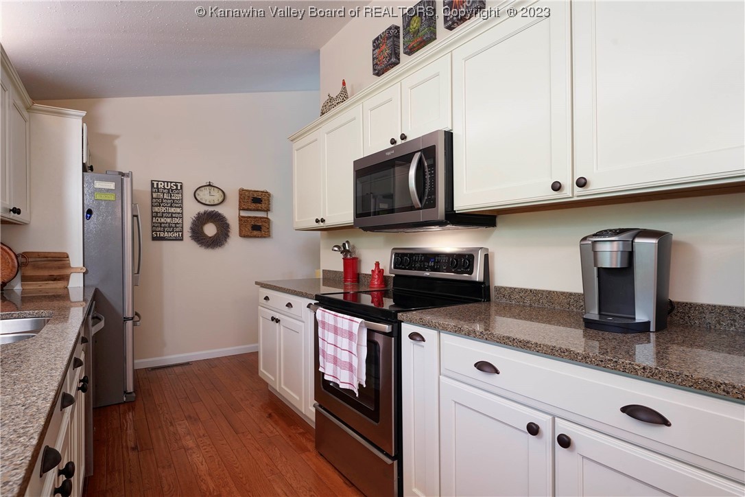 503 Woodcliff Drive