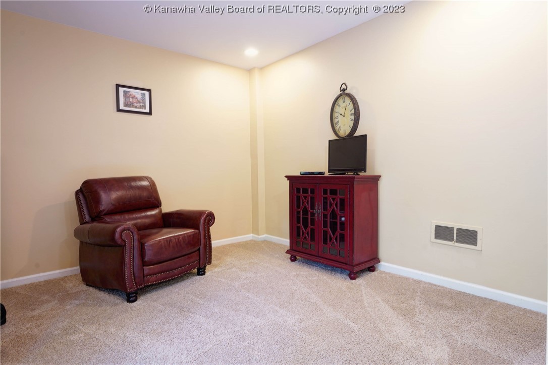 503 Woodcliff Drive