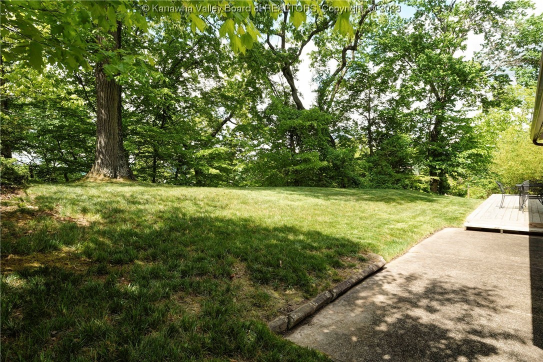 503 Woodcliff Drive