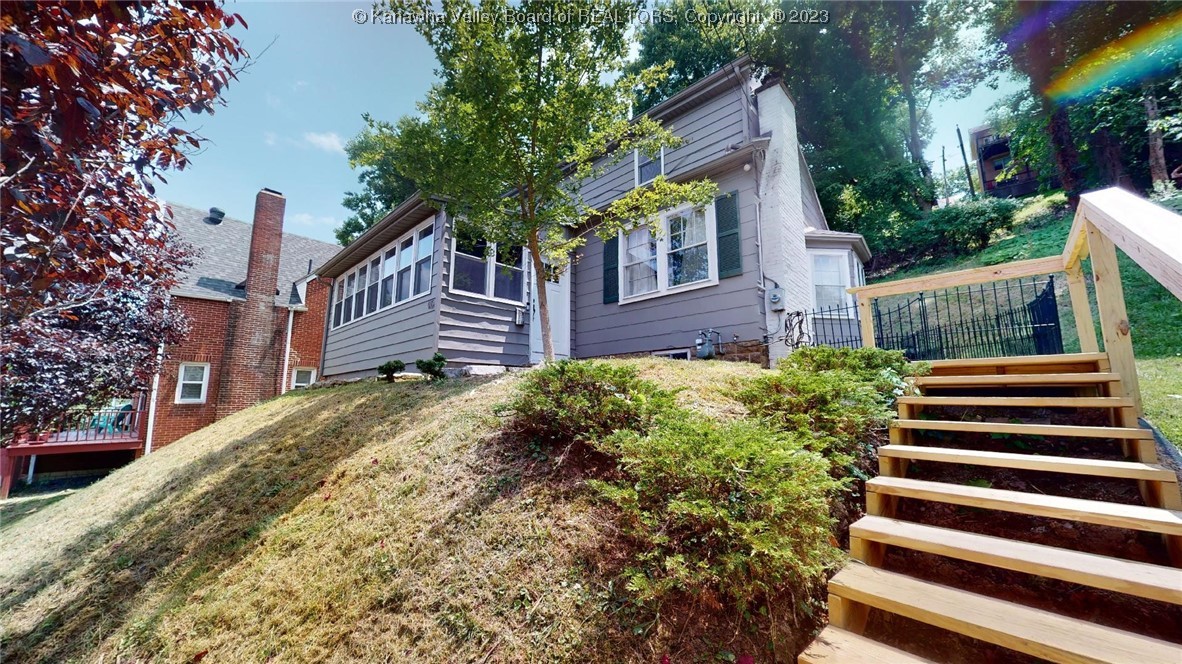 416 Forest Circle