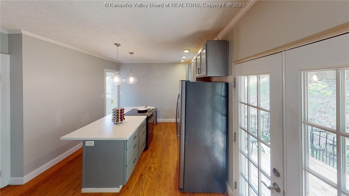 416 Forest Circle