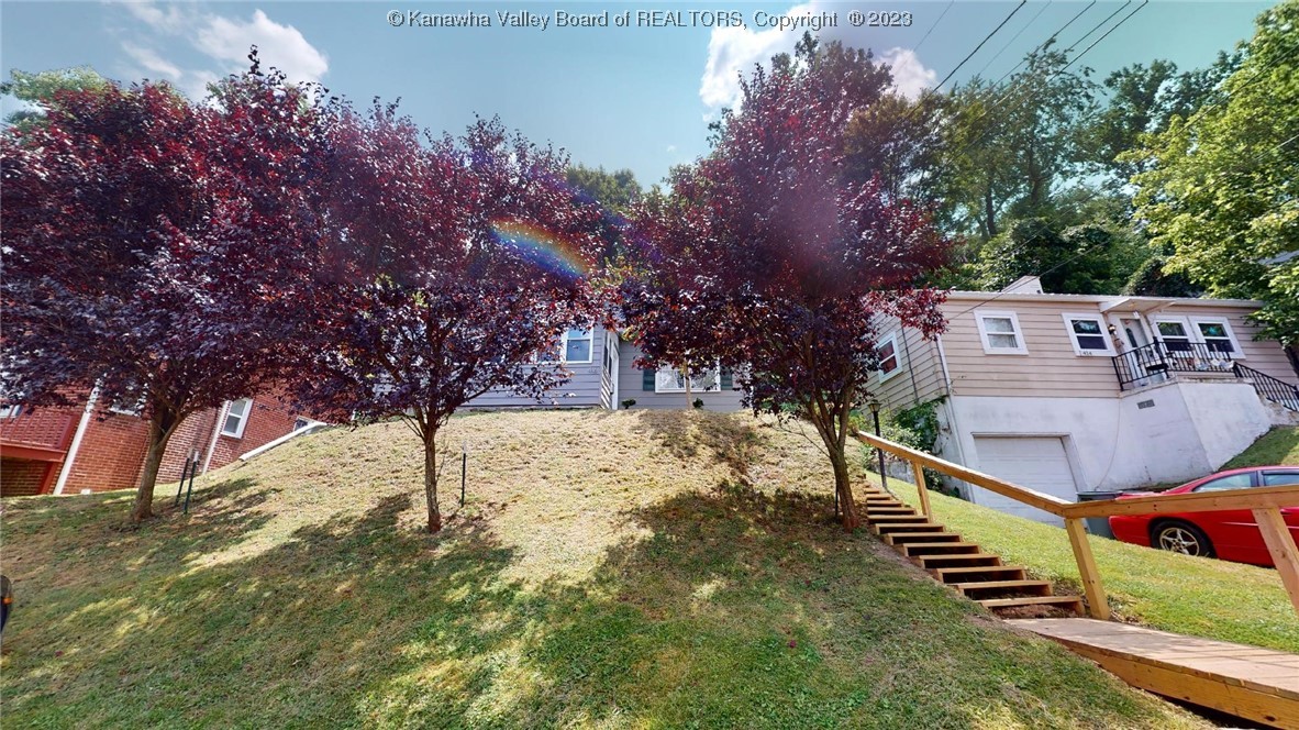 416 Forest Circle