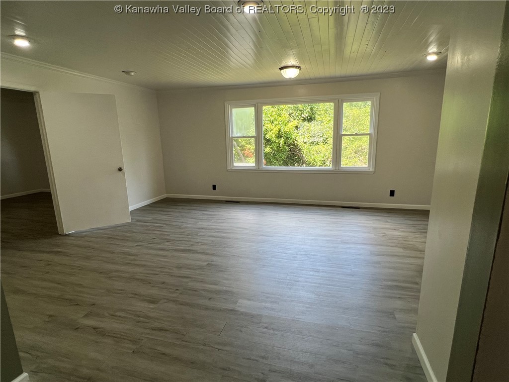 1027 Village Drive