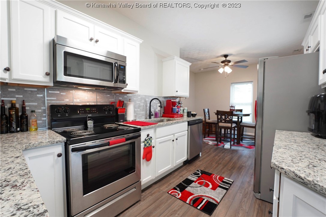 2562 Main Street
