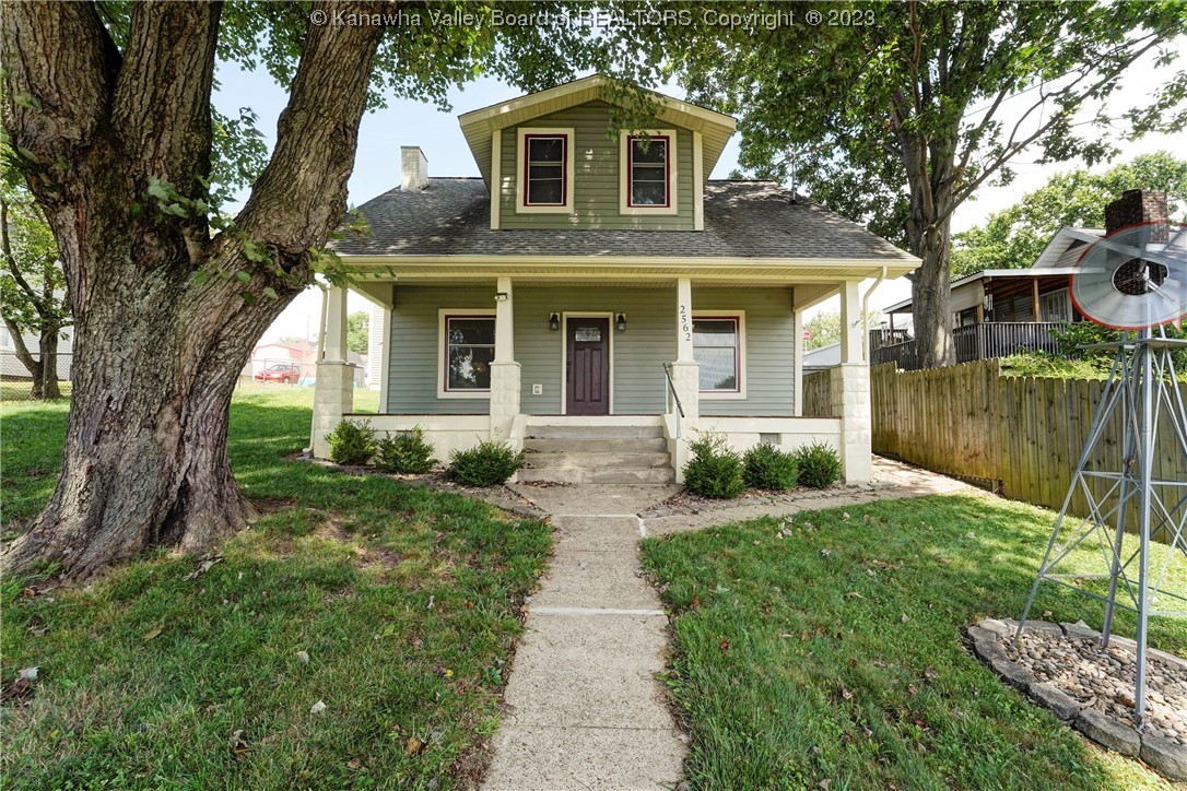 2562 Main Street