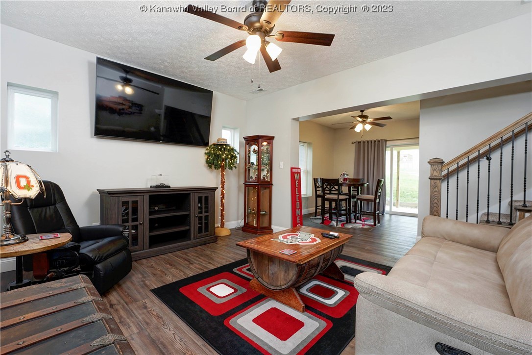 2562 Main Street