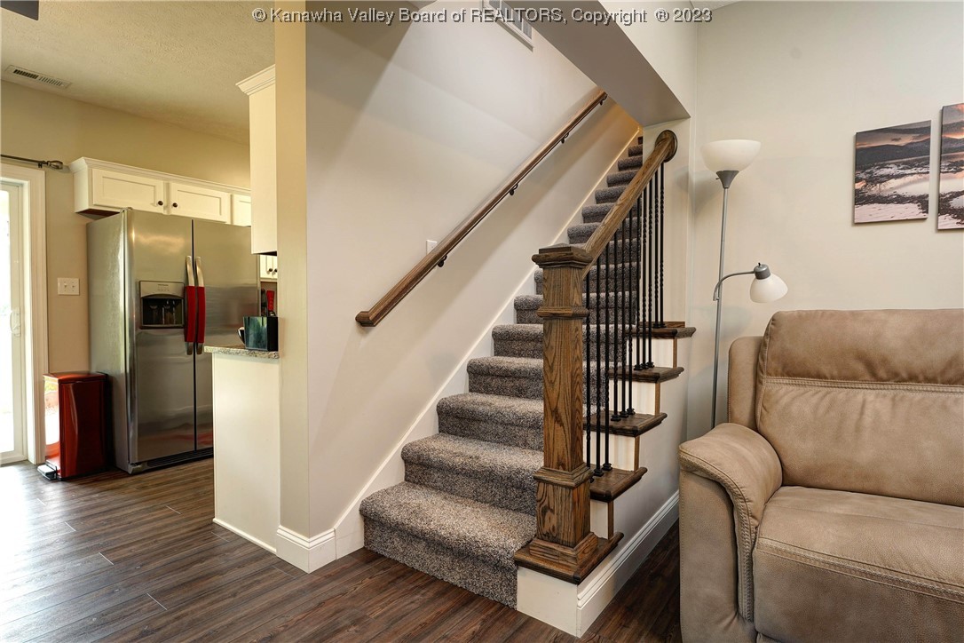2562 Main Street