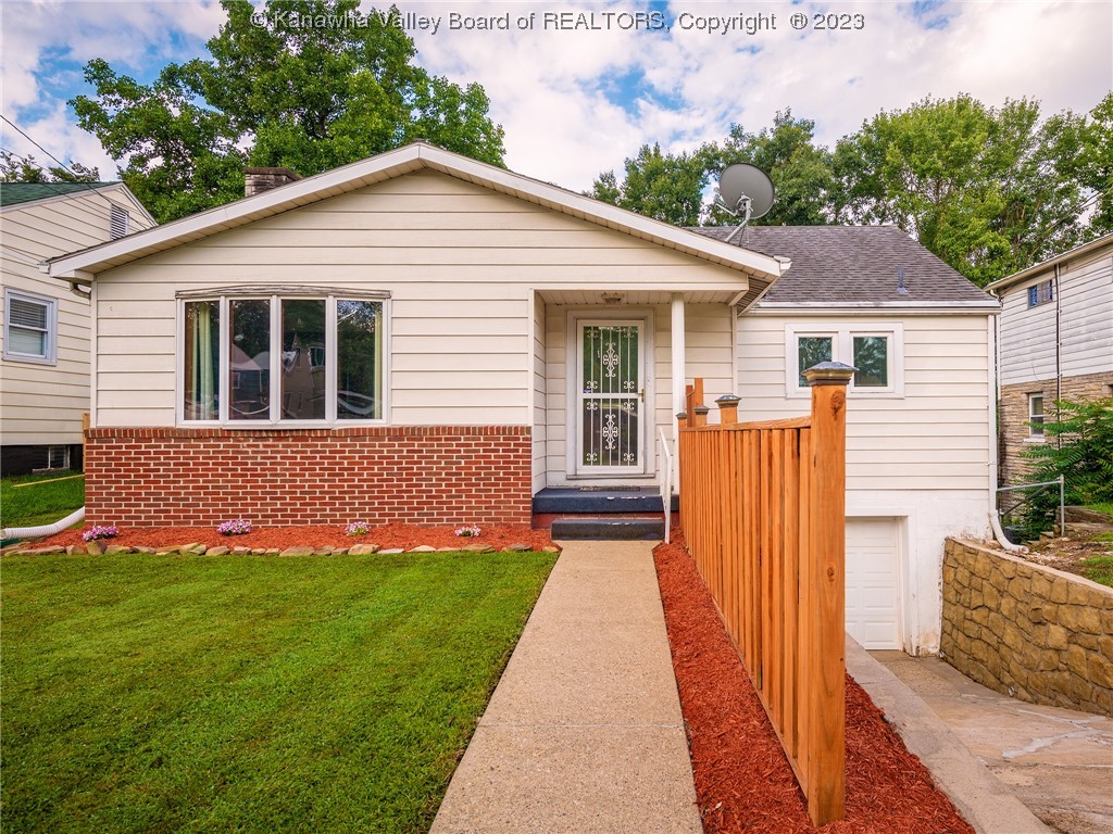 3013 Ridgeview Drive