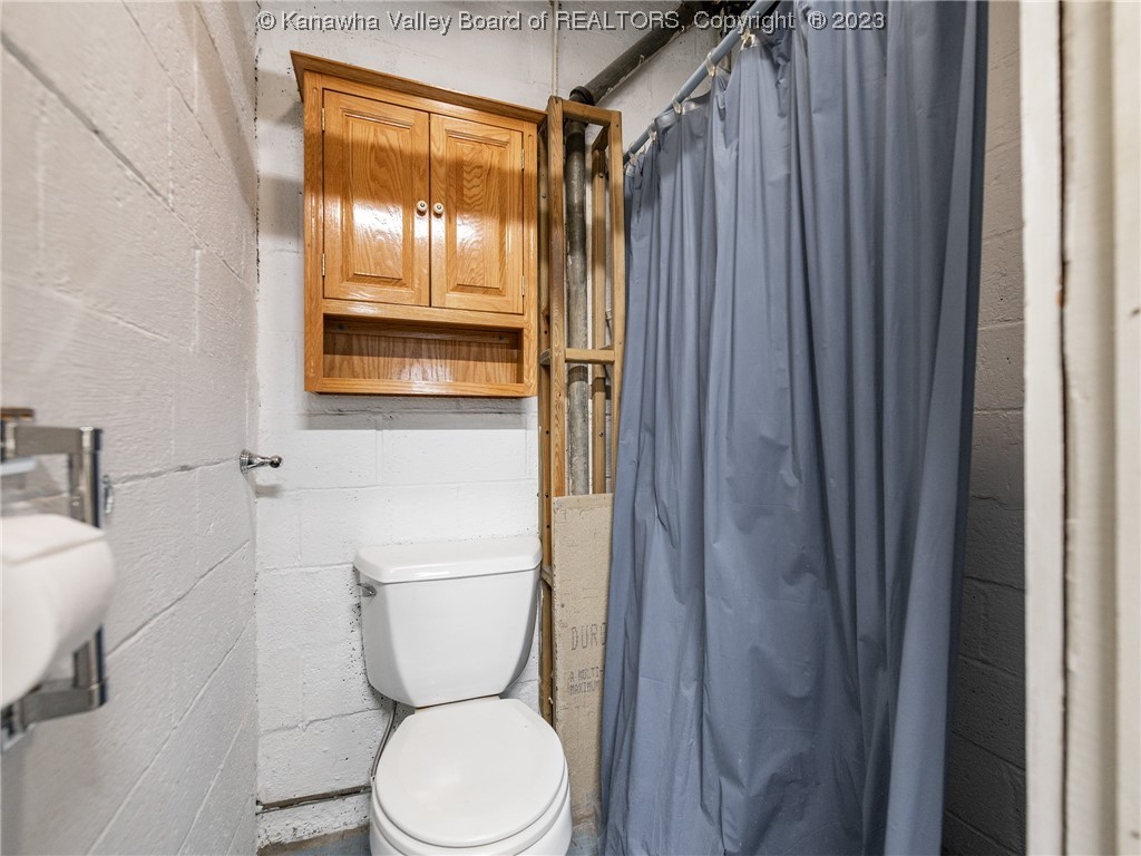3013 Ridgeview Drive
